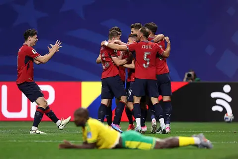 دقيقة بدقيقة.. التشيك 1-0 جنوب أفريقيا في كأس العالم.. هدف مبكر